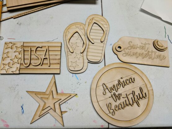 Americana Tier Tray set - Image 2