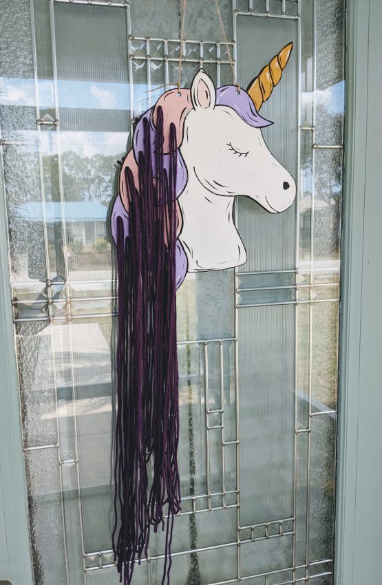 Unicorn with holes for Mane