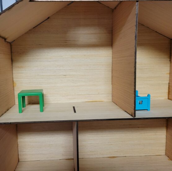 Doll house - Image 2